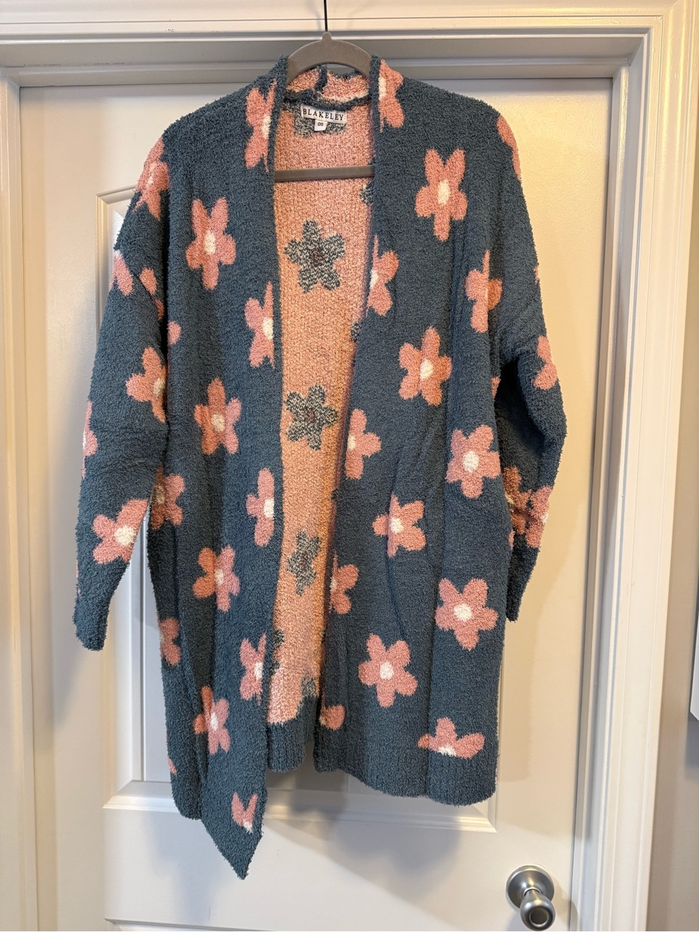Blakeley Cozy Floral Open-Front Cardigan Sweater